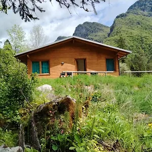 orsera-val-canzoi.hotelinveneto.com/